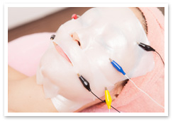 EMS+コラーゲンマスク(高濃度EGF+白金+コラーゲン配合マスク)  